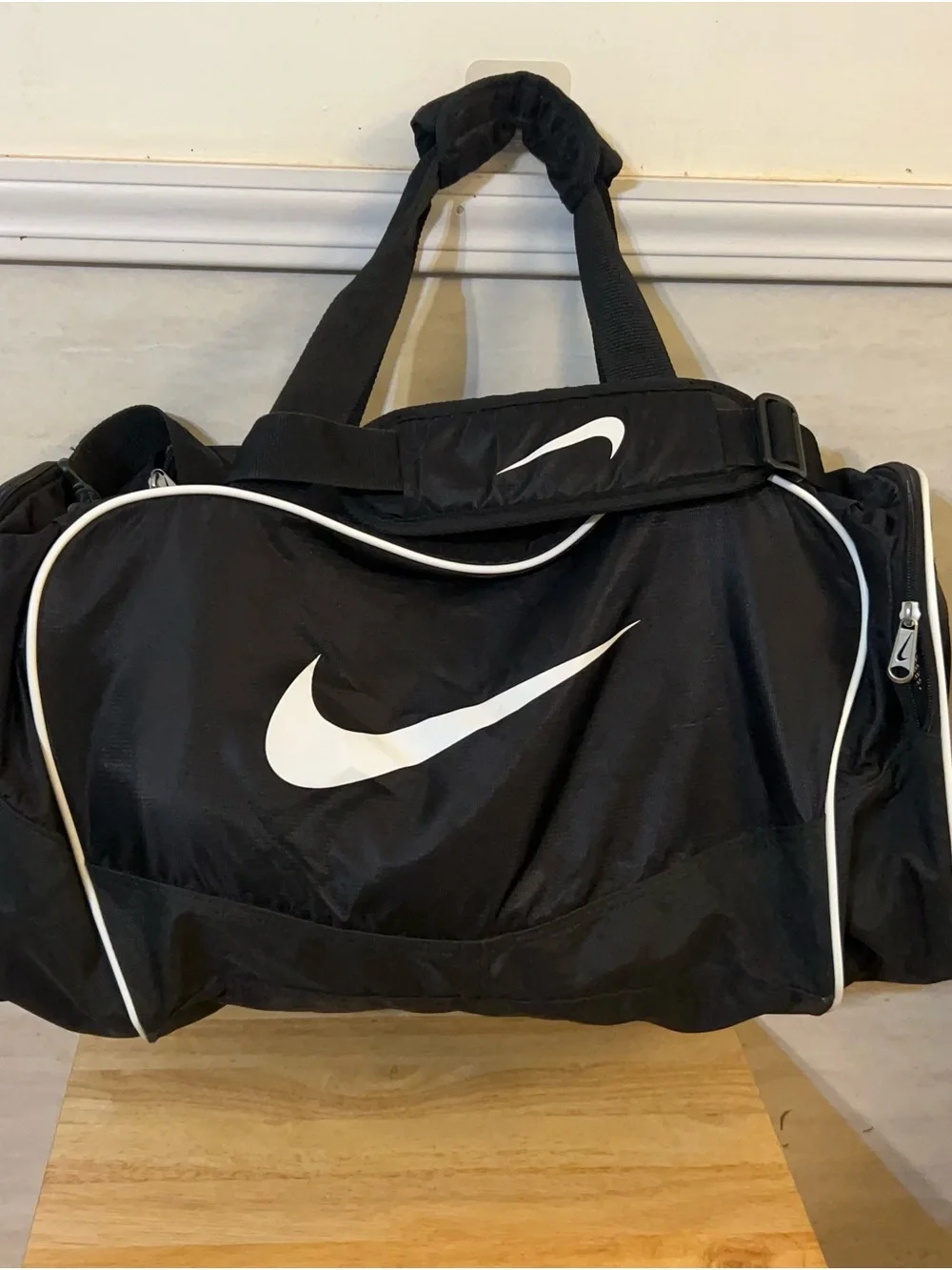Vintage Nike Brasilia 4 Medium Duffel Bag Swoosh Logo